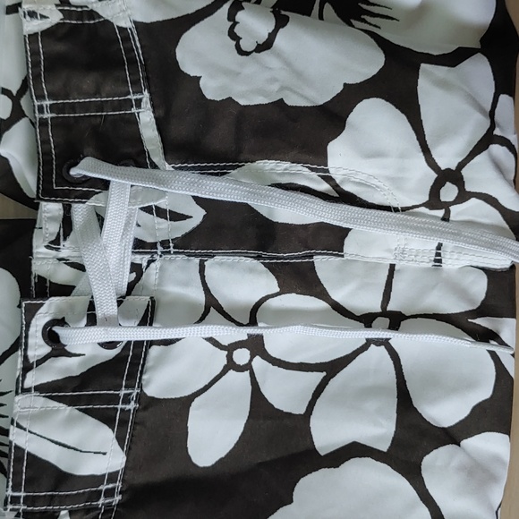 Old Navy Mens Board Shorts Size.Large - Picture 3 of 6